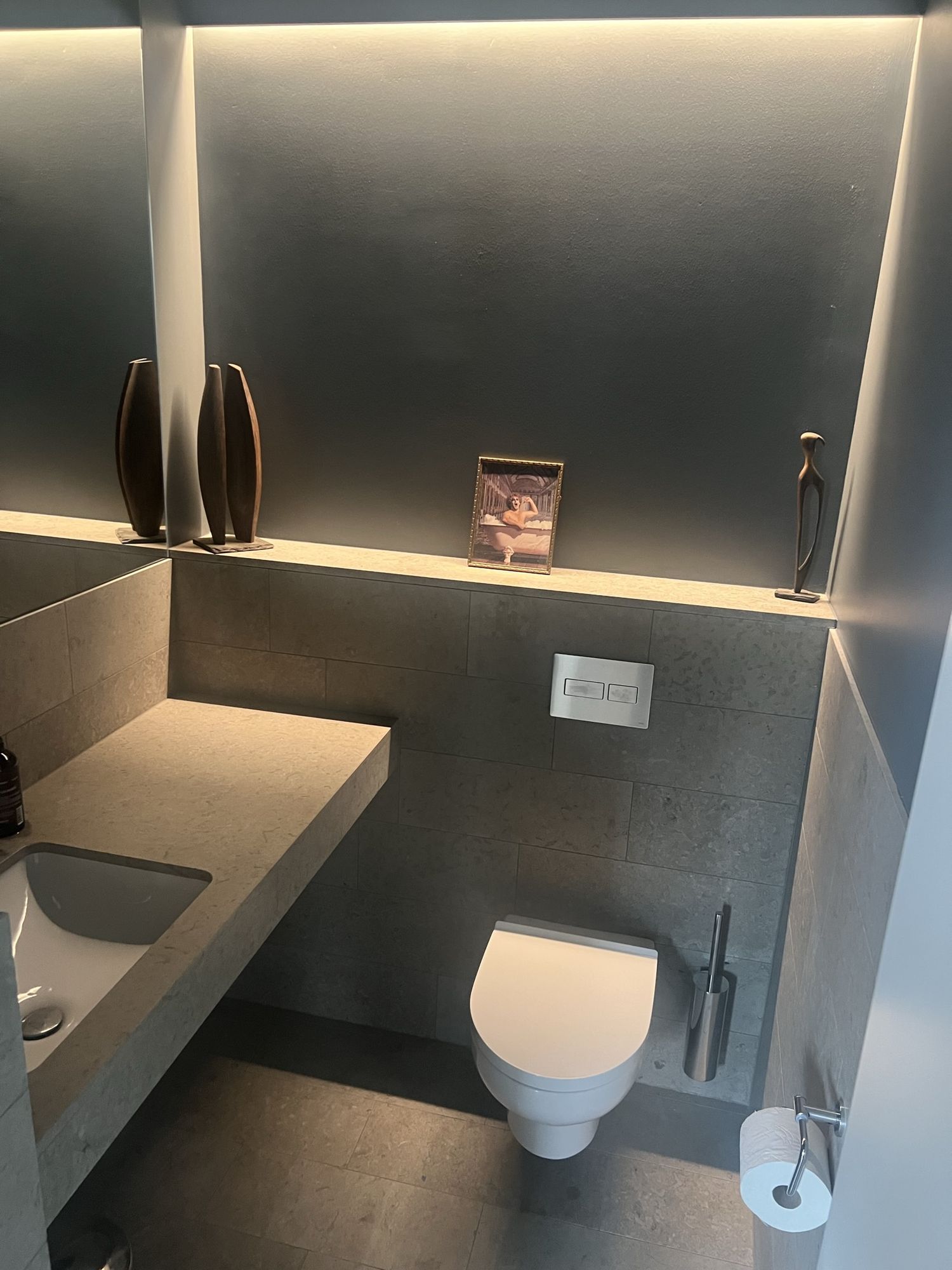Reval slipad 200 x fallande längder x 10 mm & Reval 20 mm bänkskiva (Sverige)