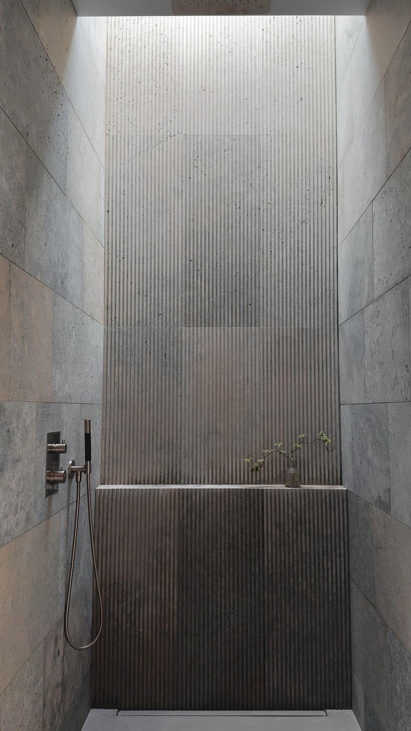 Kaarma lihv (400 x vp x 15 mm) & soonitud 1000 x 400 x 20 mm (sooned 10 x 10 x 10 mm) / @pineedgevilla, Rootsi